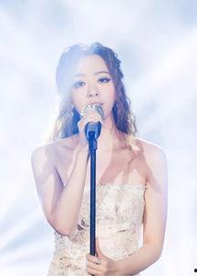 张靓颖娱乐吃瓜是真的吗,真相揭秘