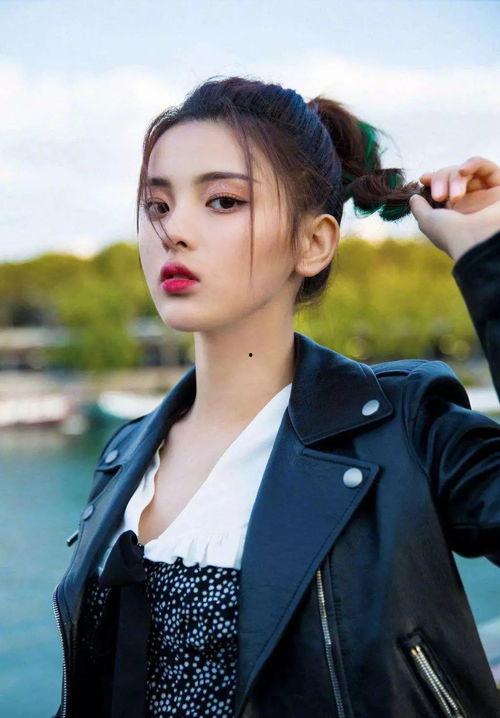 我用吃瓜系统捧红半个娱乐圈薄荷,薄荷捧红娱乐圈半壁江山