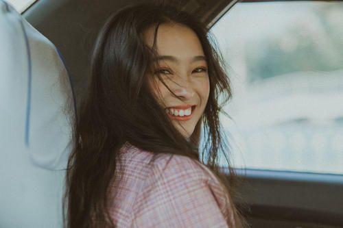 娱乐圈吃瓜的真实事件,揭秘那些令人瞠目结舌的真实吃瓜事件